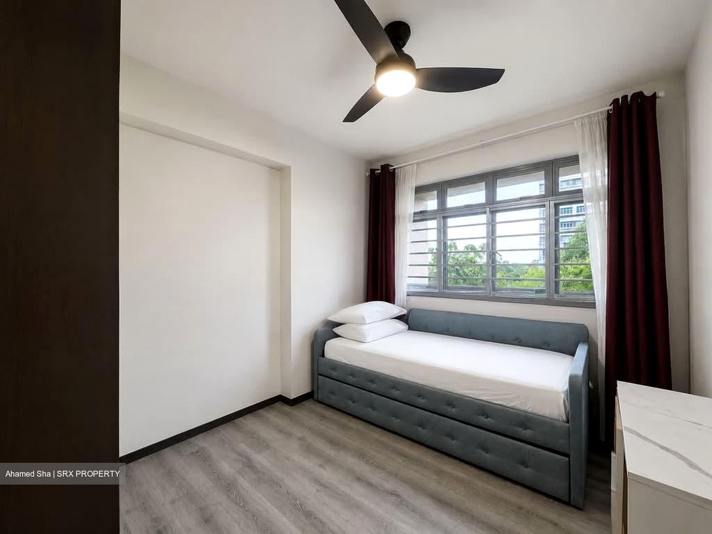 Hougang Street 32 (Hougang), Multi Generation #560572061
